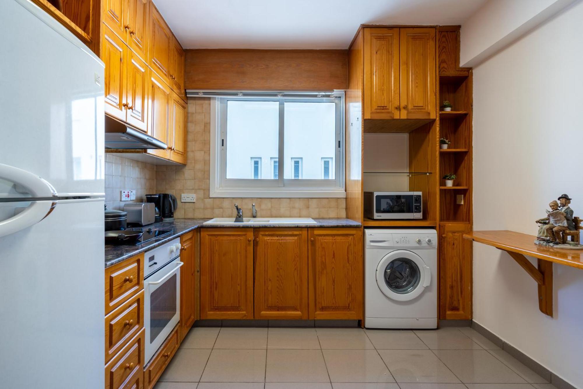 Jayde 2-Bedroom Apartment In Larnaca Luaran gambar